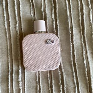 Lacoste perfum